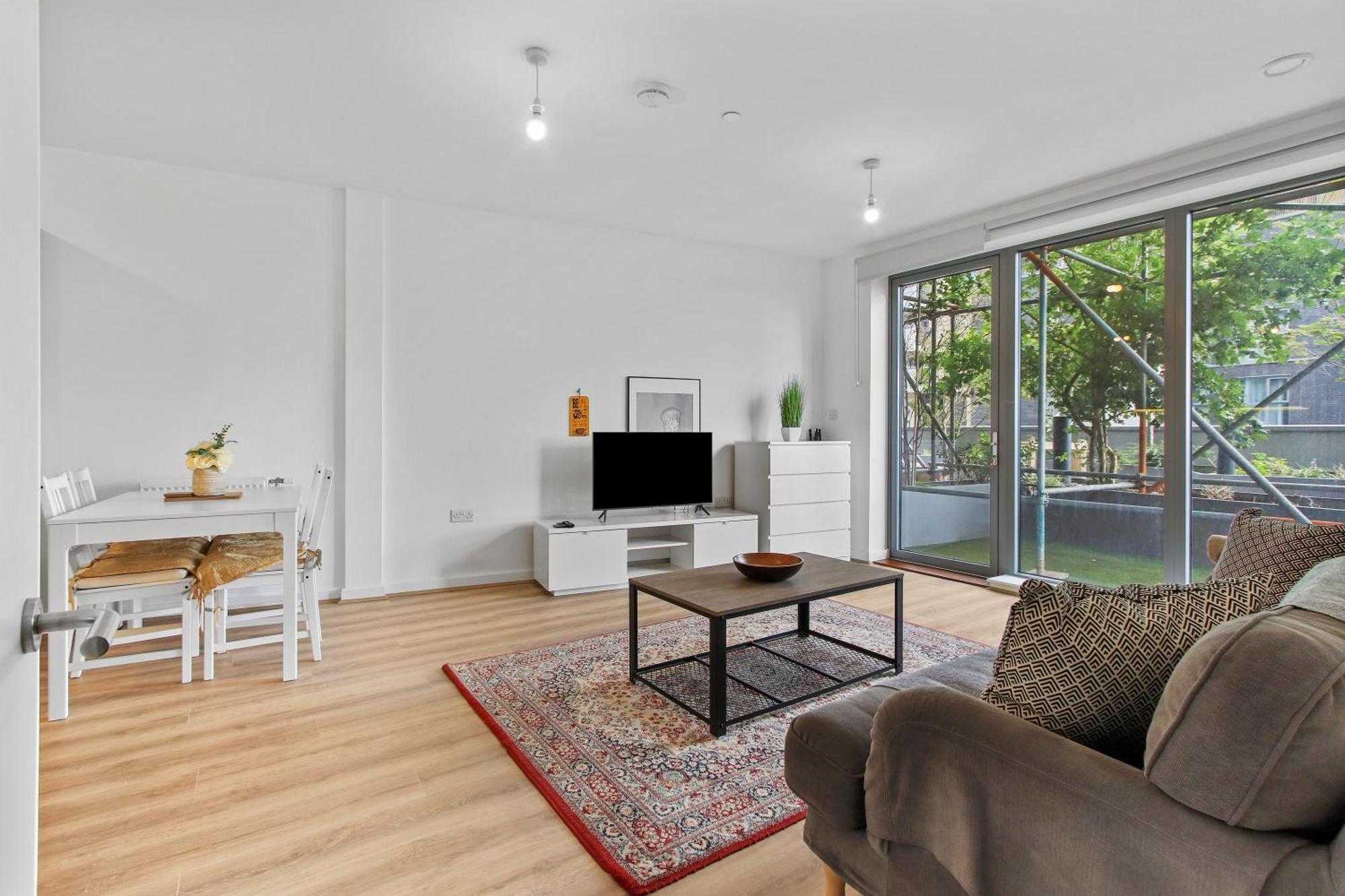 Centrally Located - Modern - 2Bed - 2Bath Apartment لندن المظهر الخارجي الصورة