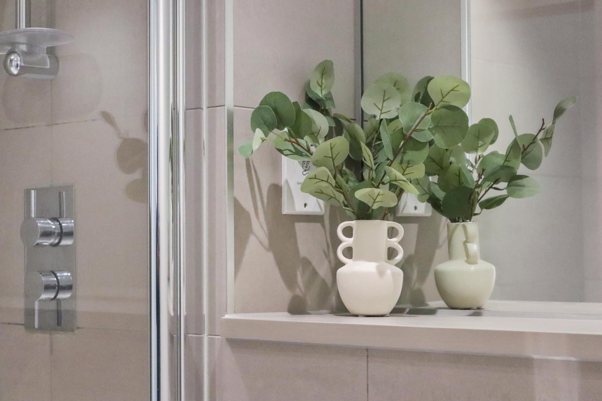 Centrally Located - Modern - 2Bed - 2Bath Apartment لندن المظهر الخارجي الصورة