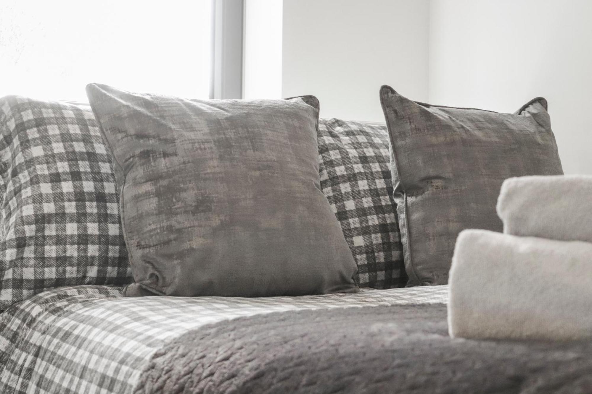 Centrally Located - Modern - 2Bed - 2Bath Apartment لندن المظهر الخارجي الصورة