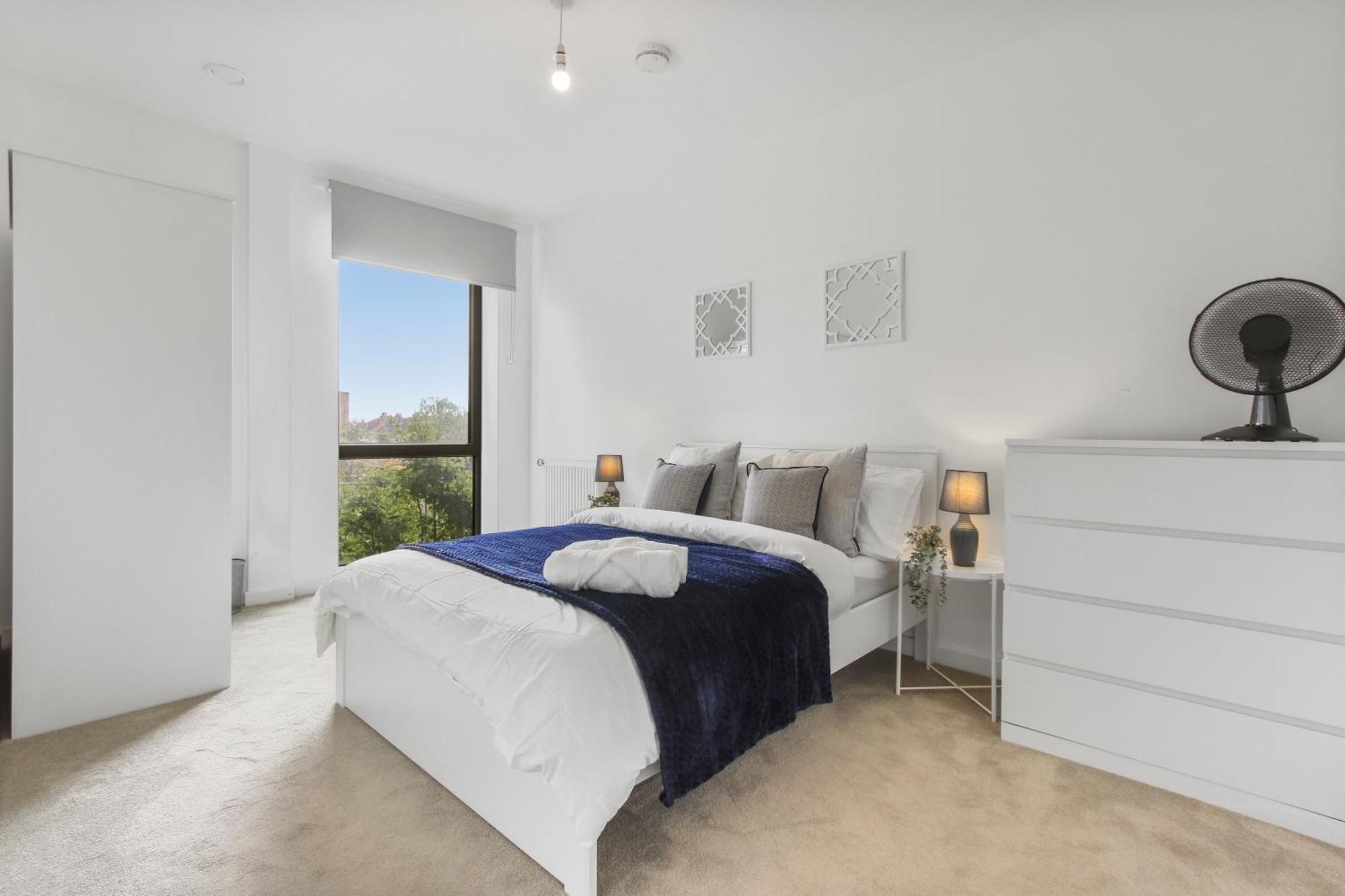 Centrally Located - Modern - 2Bed - 2Bath Apartment لندن المظهر الخارجي الصورة